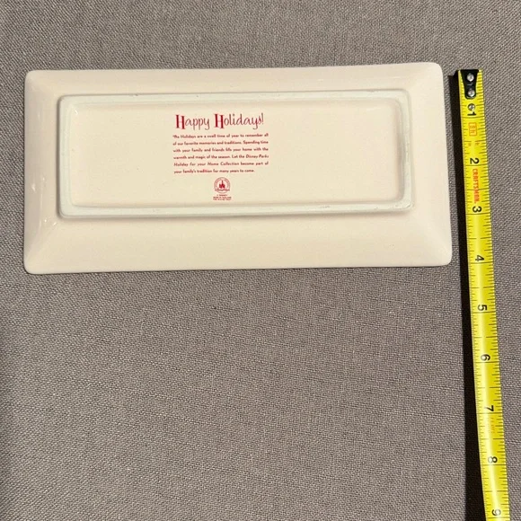 Disney Festive Christmas tray - Picture 2 of 2